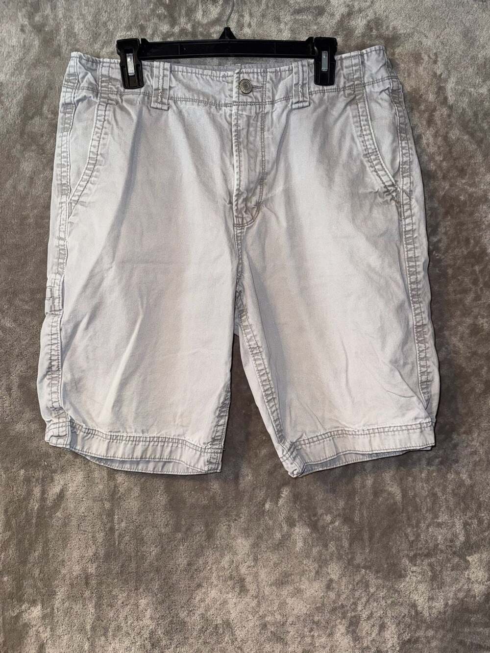 Old Navy Men's Khaki Cargo Shorts Size 33